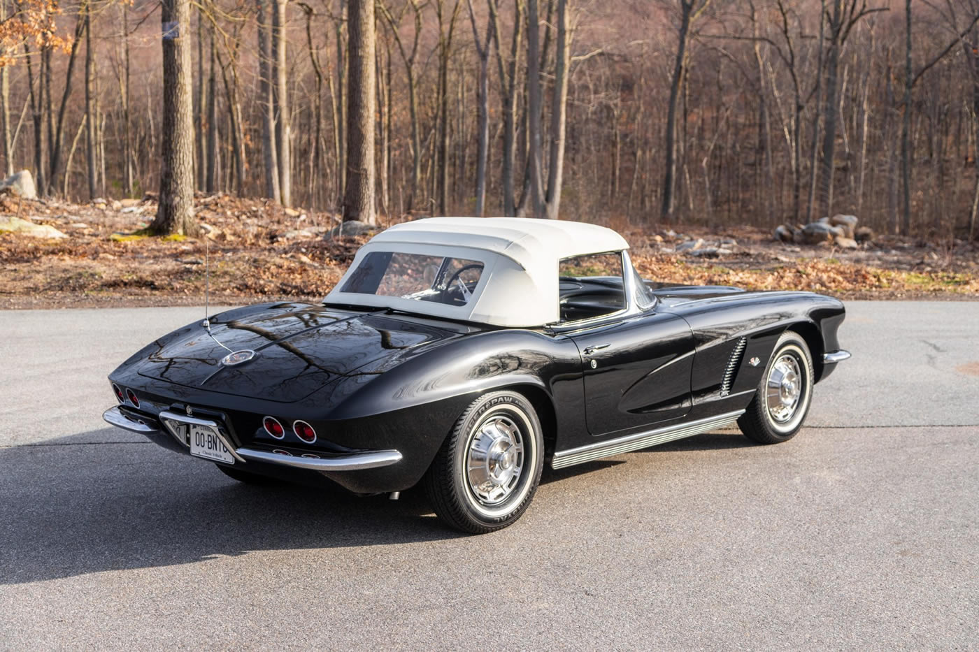 1962 Corvette in Tuxedo Black