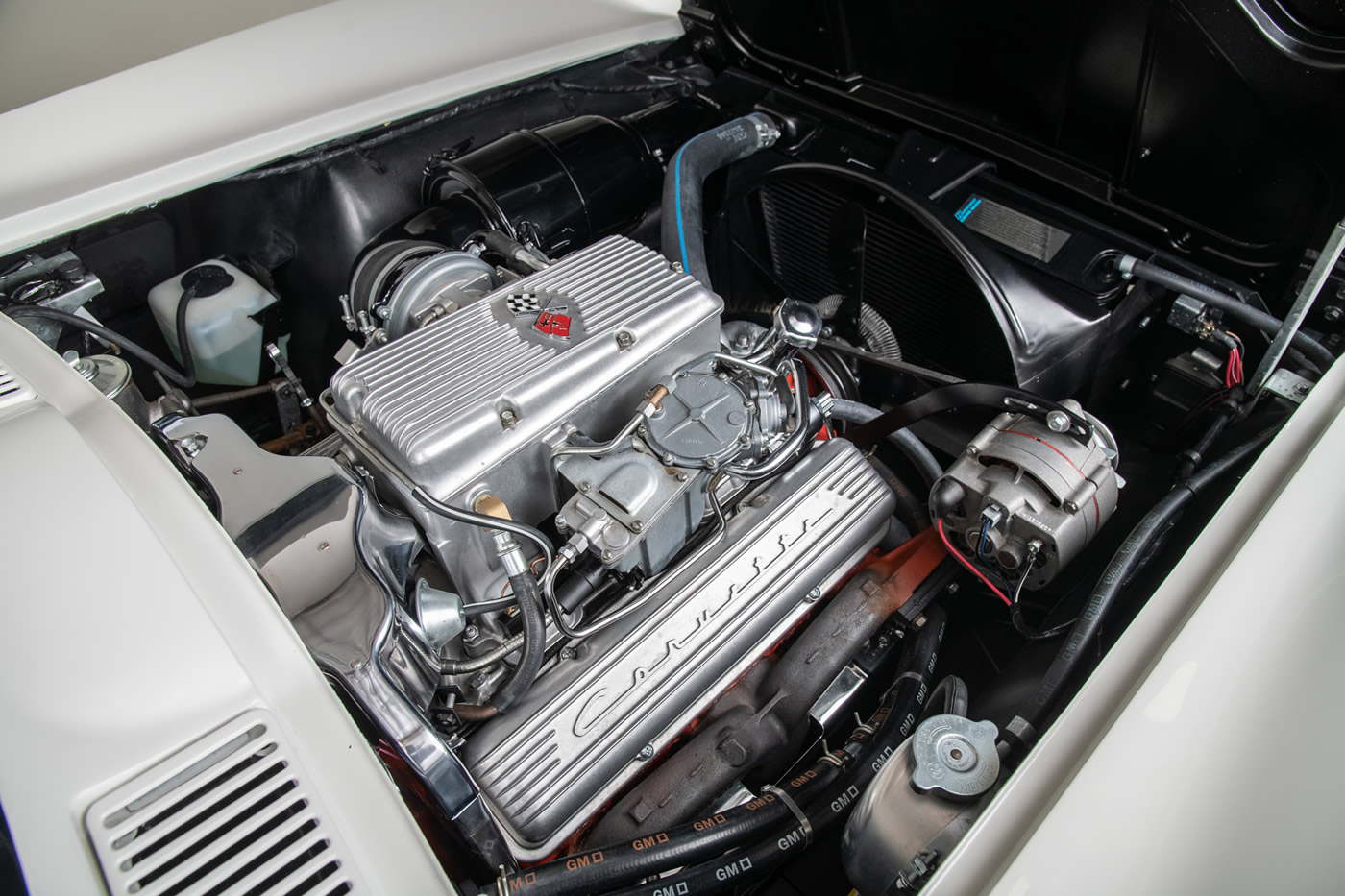 1963 Corvette Coupe in Ermine White