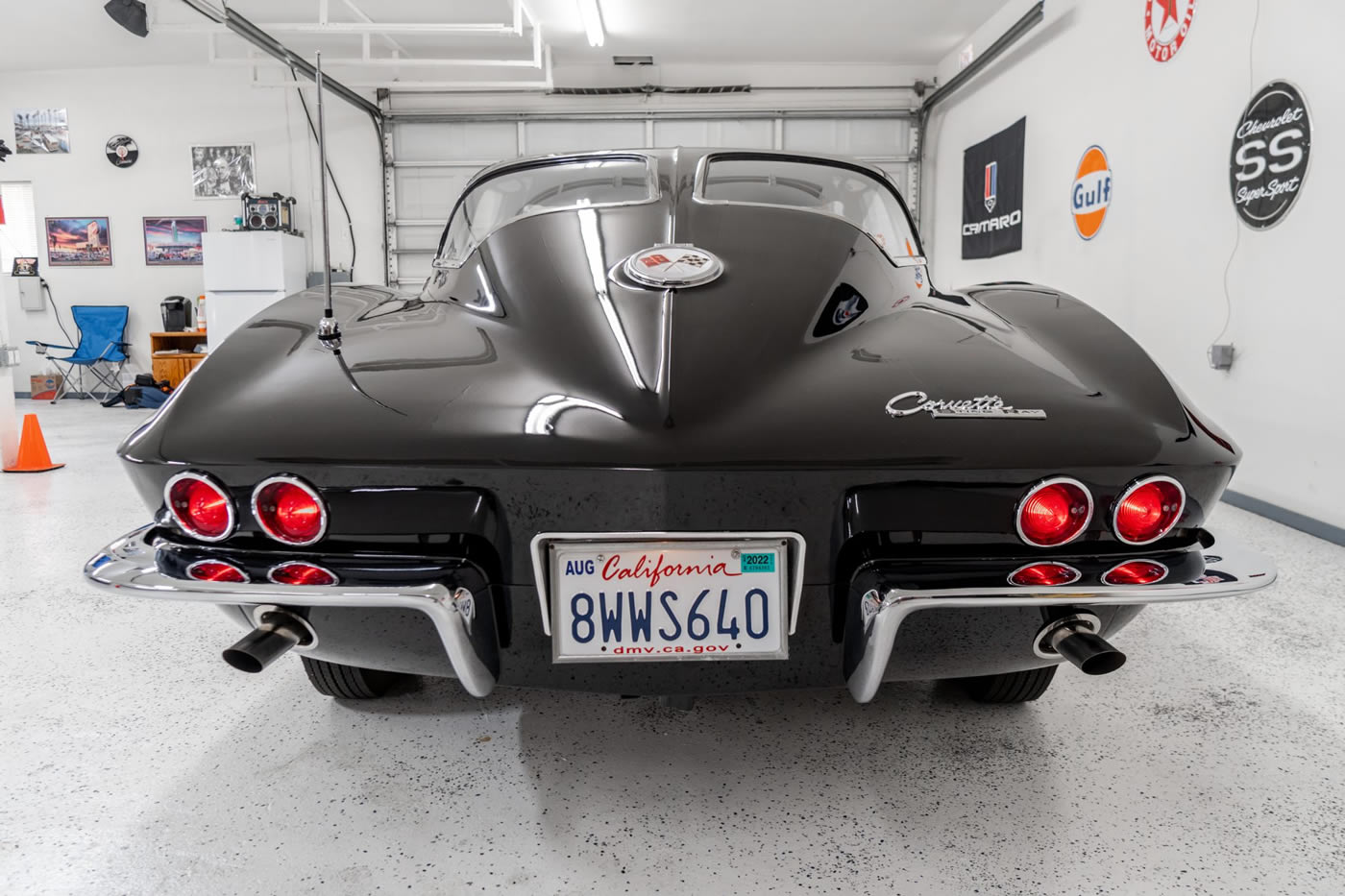 1963 Corvette Split-Window Coupe 327/360 Fuelie 4-Speed in Tuxedo Black