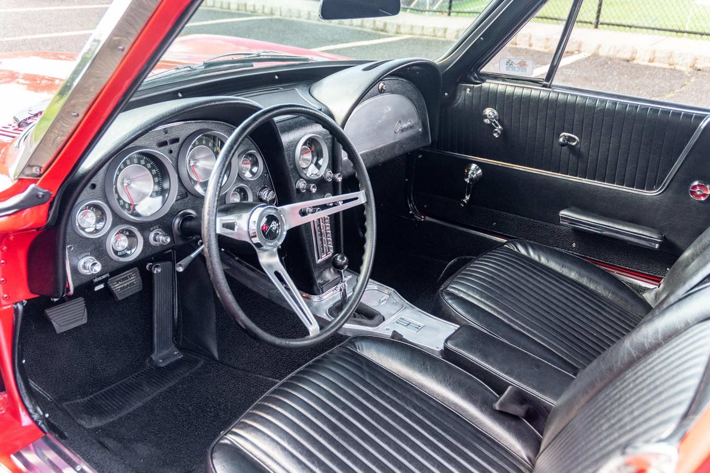1963 Corvette Split-Window Coupe in Riverside Red