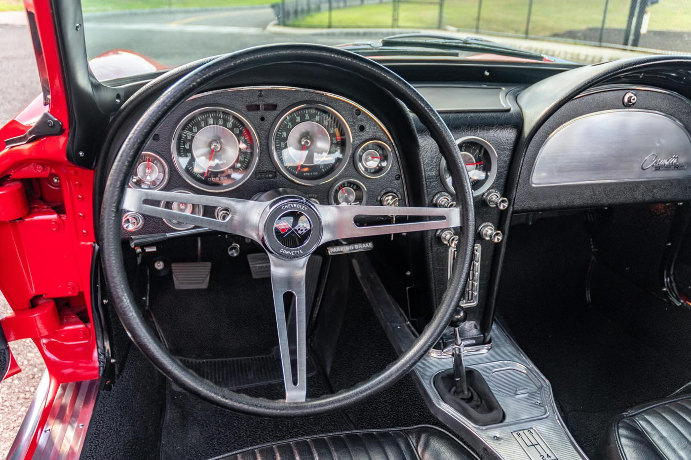 1963 Corvette Split-Window Coupe in Riverside Red