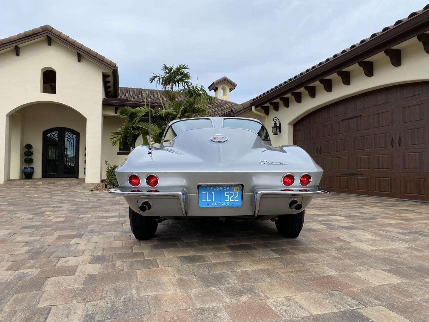 1963 Corvette Split Window Coupe in Sebring Silver