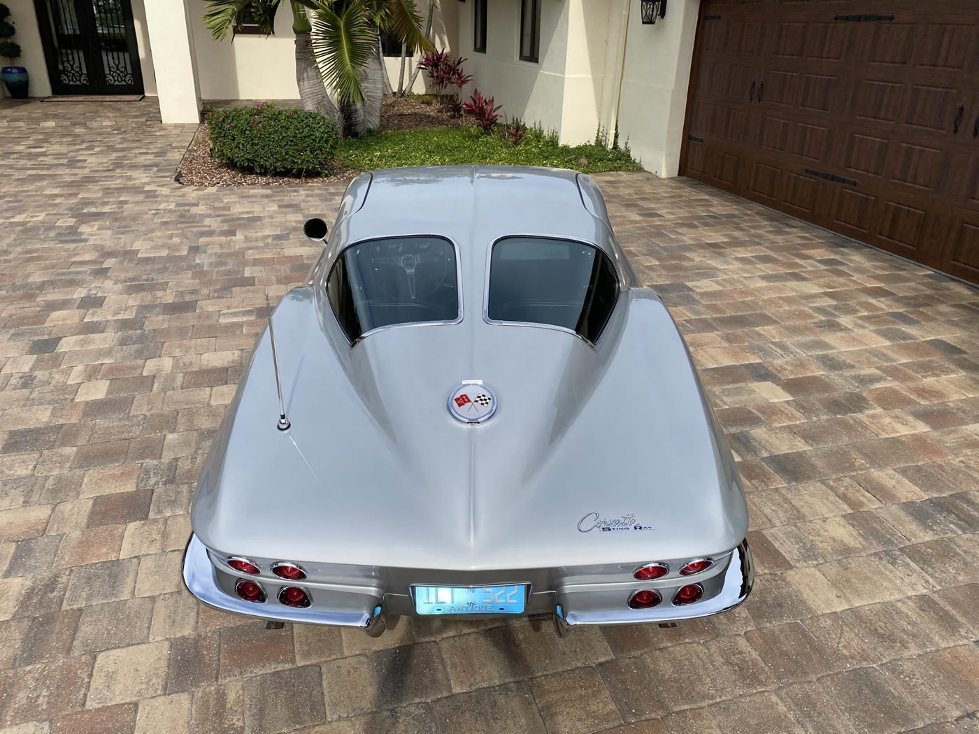 1963 Corvette Split Window Coupe in Sebring Silver