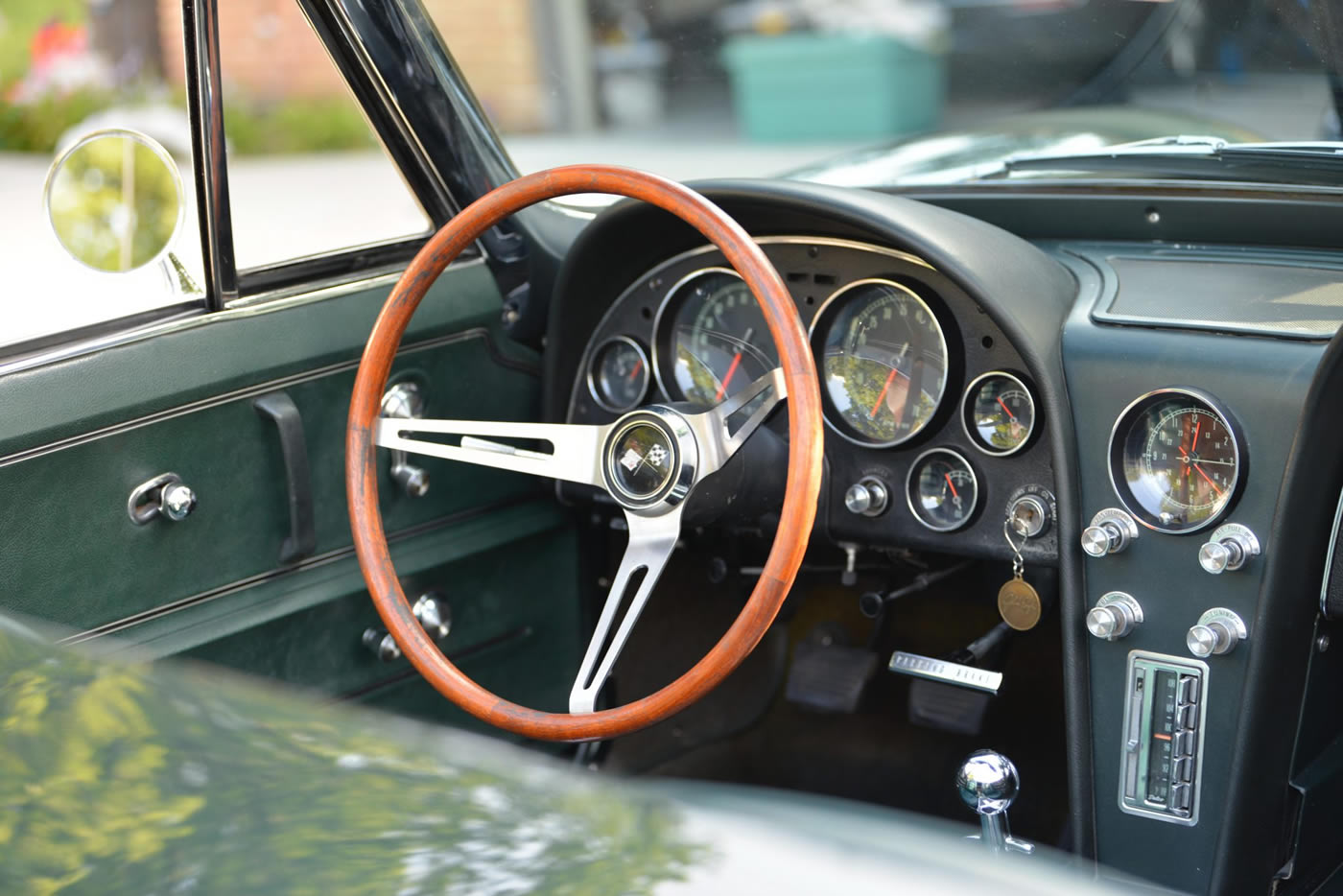 1965 Corvette Convertible L75 327/300 4-Speed in Glen Green