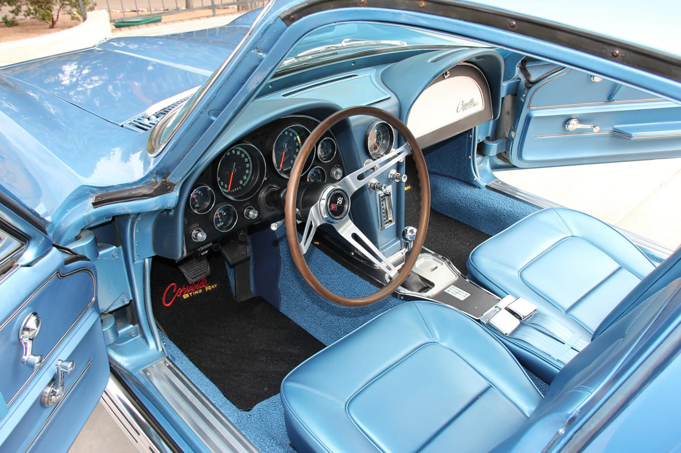 1965 Corvette Coupe 327/300 4-Speed in Nassau Blue