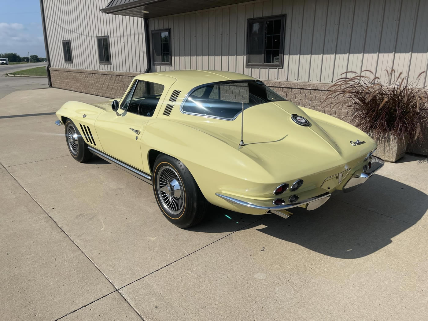 1965 Corvette Coupe L76 327/365 4-Speed in Goldwood Yellow