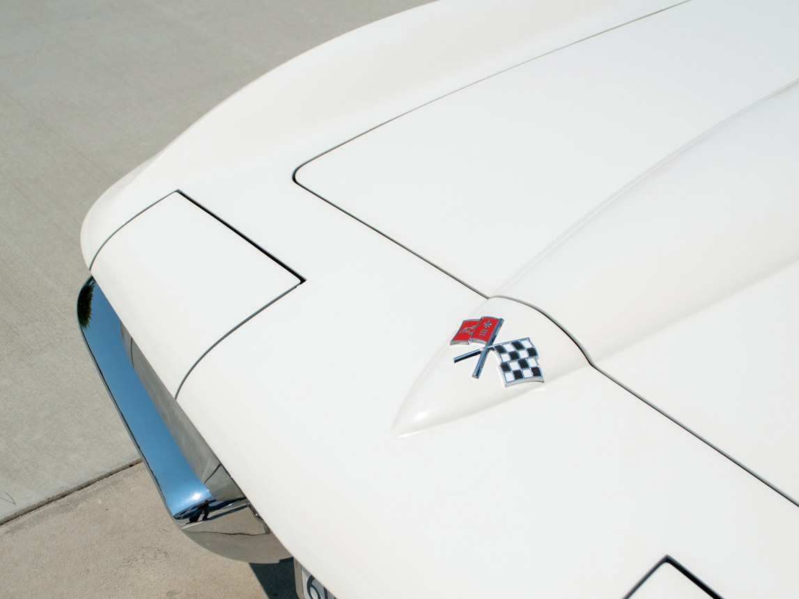 1965 Corvette L84 327/375 Fuelie Convertible 4-Speed in Ermine White