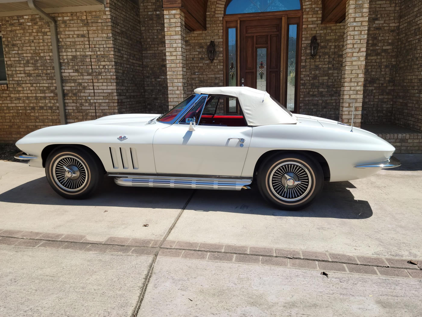 1966 Corvette Convertible in Ermine White