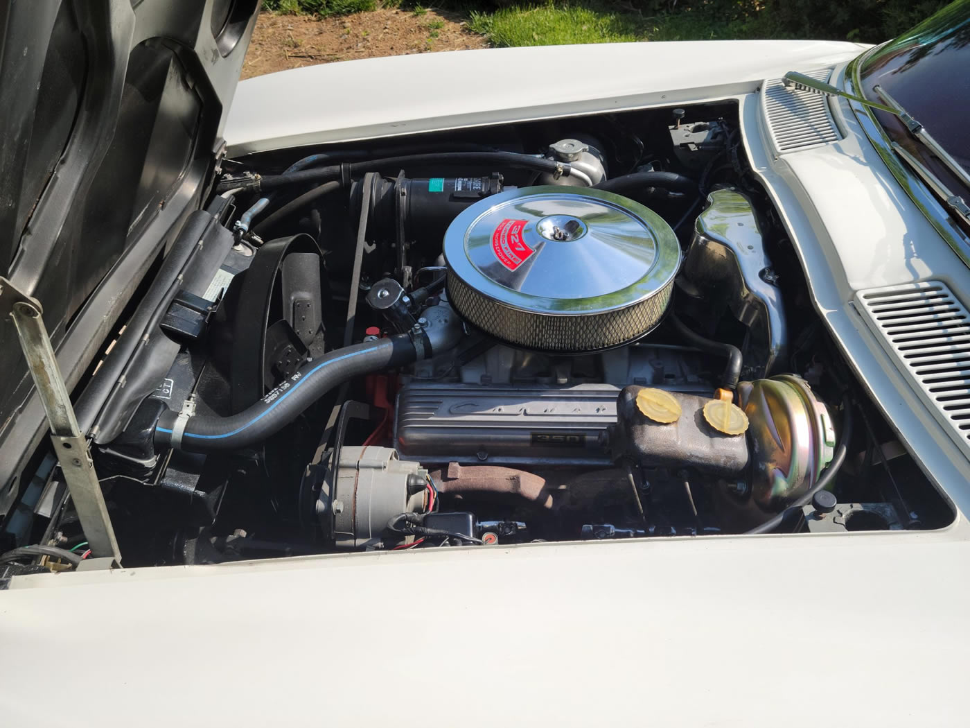 1966 Corvette Convertible in Ermine White