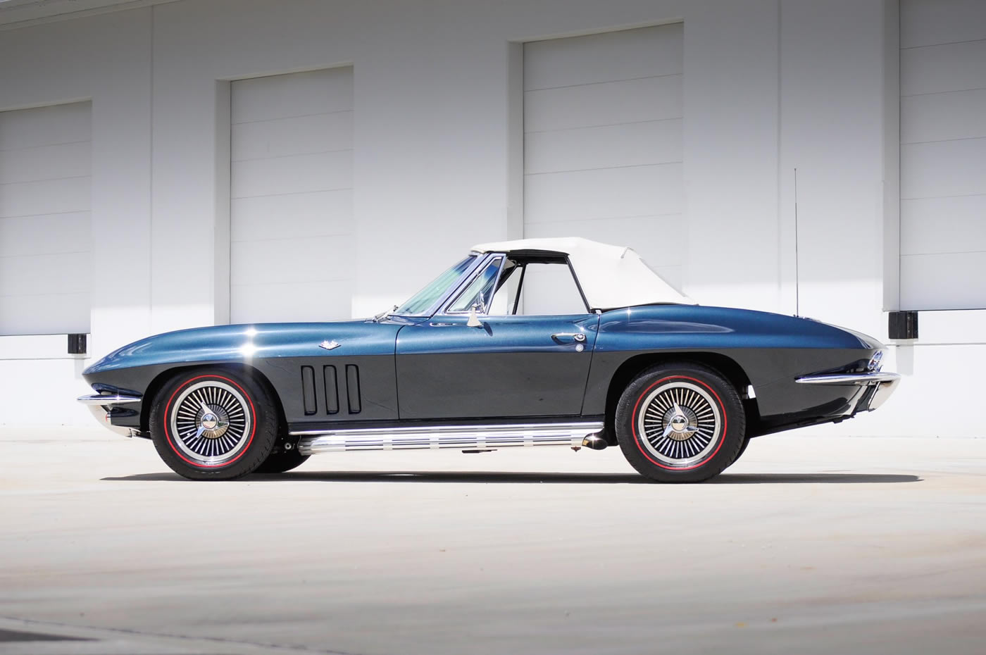 1966 Corvette Convertible in Laguna Blue