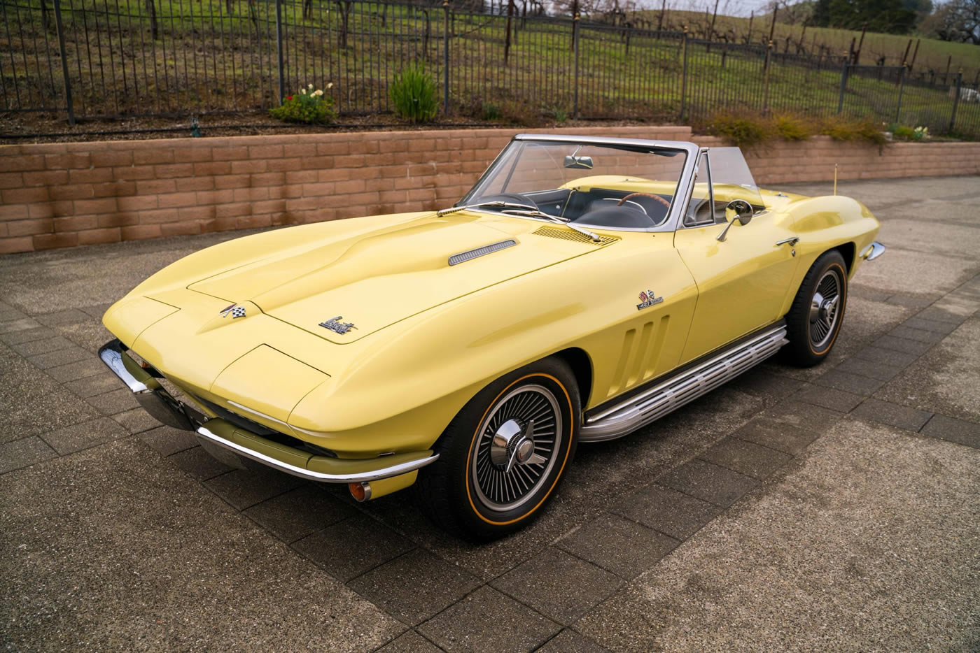 1966 Corvette Convertible L72 in Sunfire Yellow