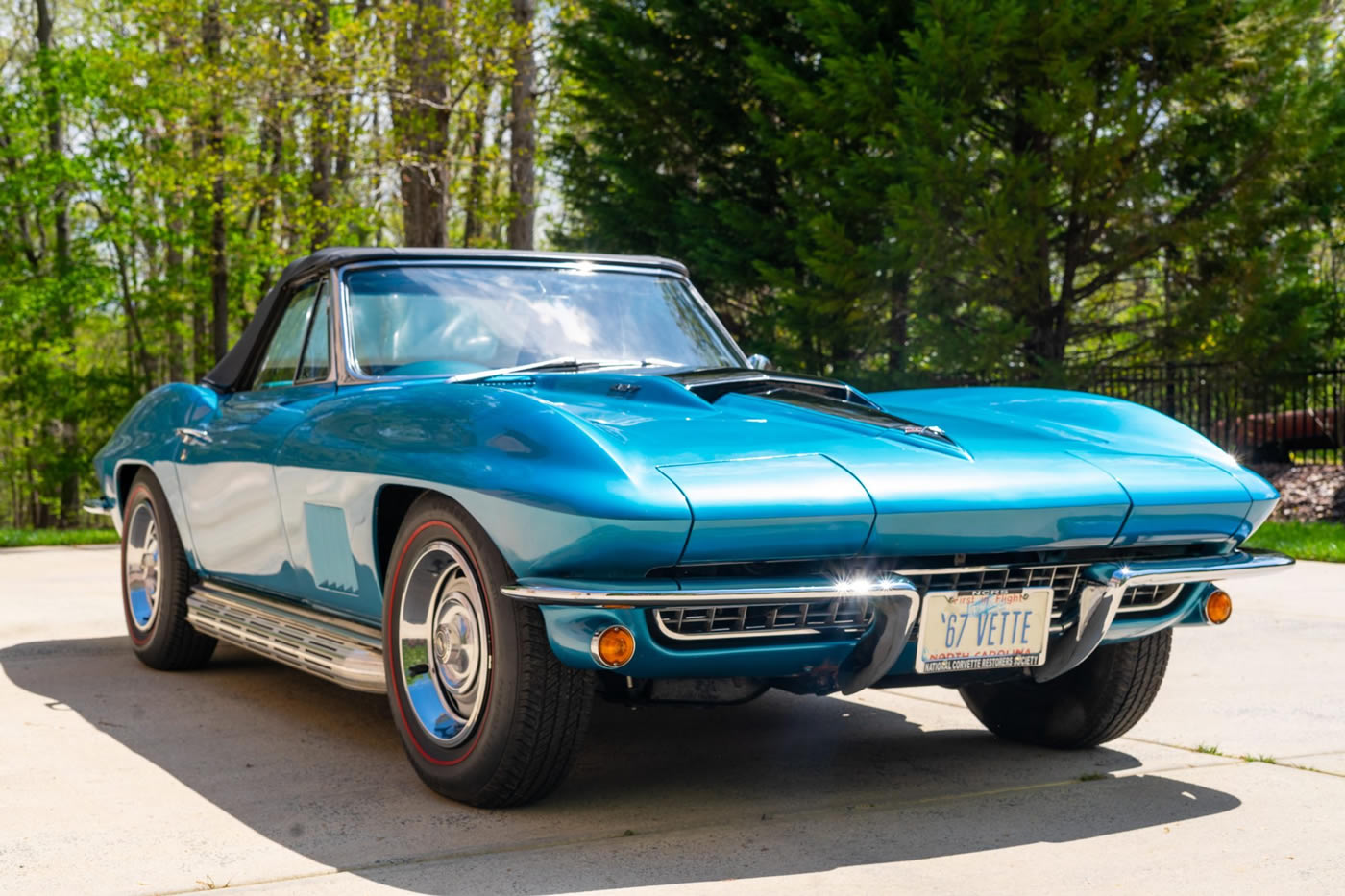 1967 Corvette 427 Convertible in Marina Blue