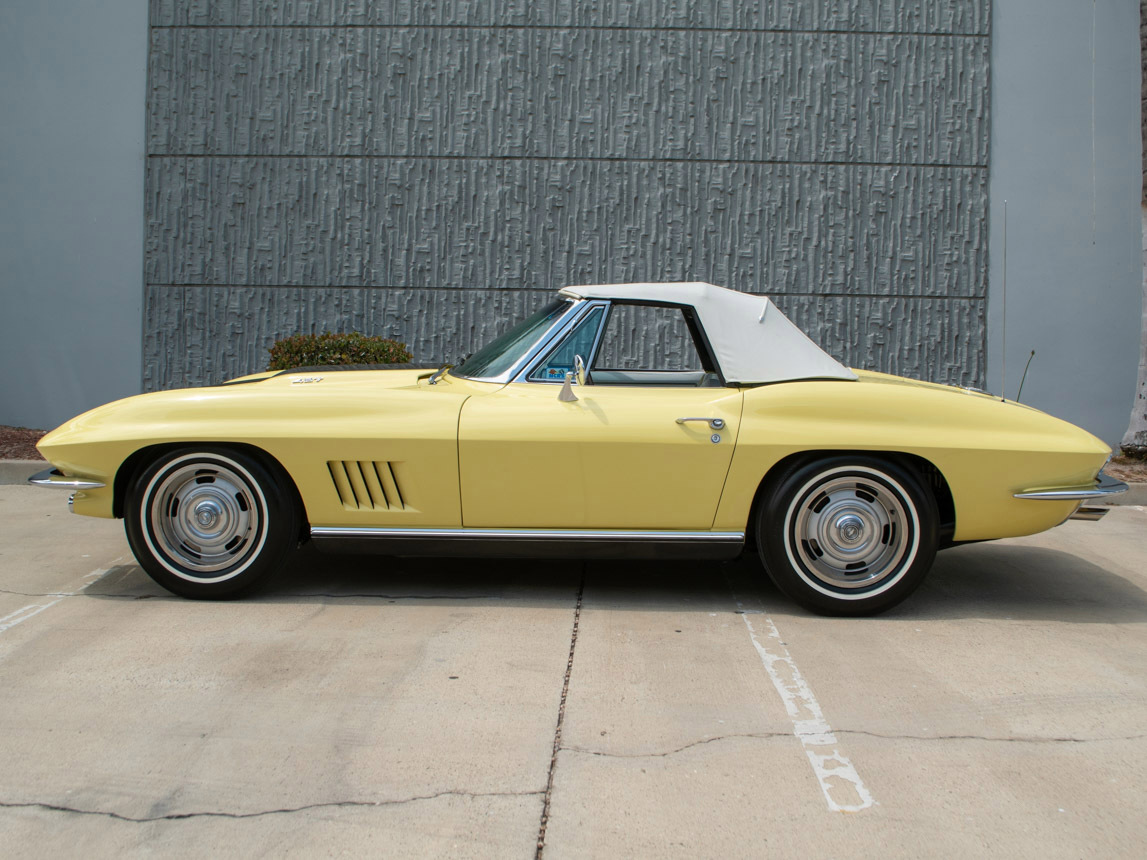 1967 Corvette Convertible L68 427/400 4-Speed in Sunfire Yellow