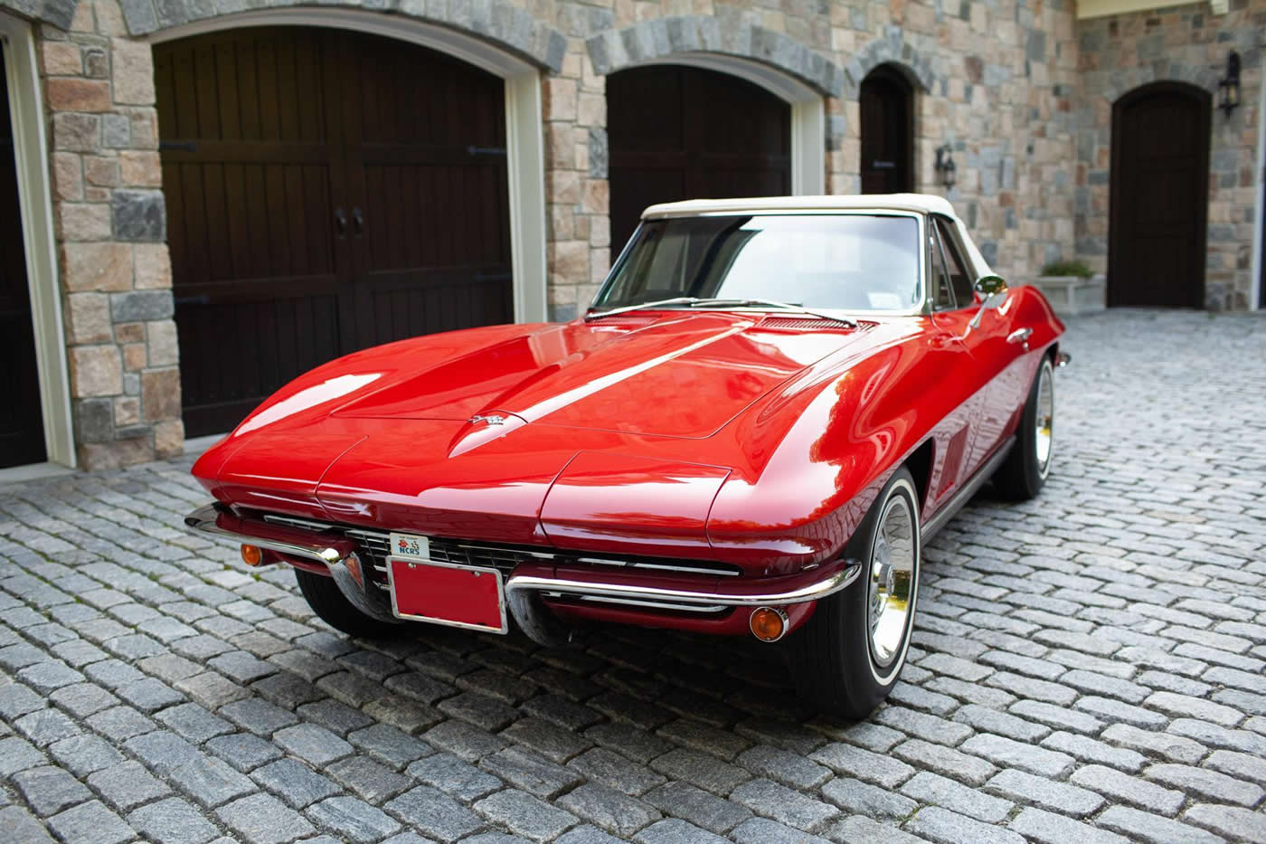 1967 Corvette Convertible L79 327/350 - 4-Speed in Rally Red