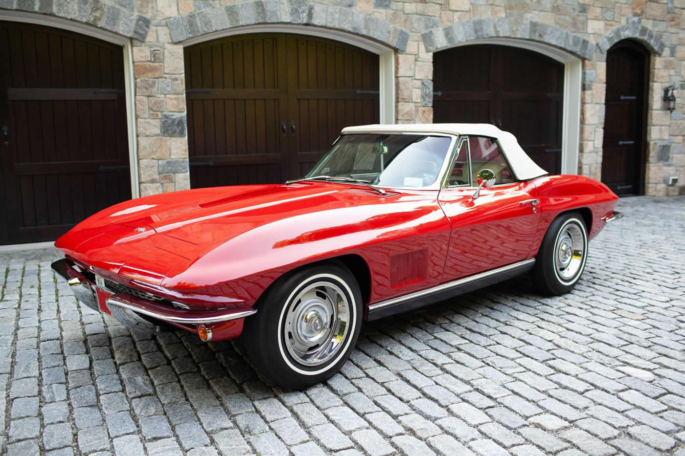 1967 Corvette Convertible L79 327/350 - 4-Speed in Rally Red