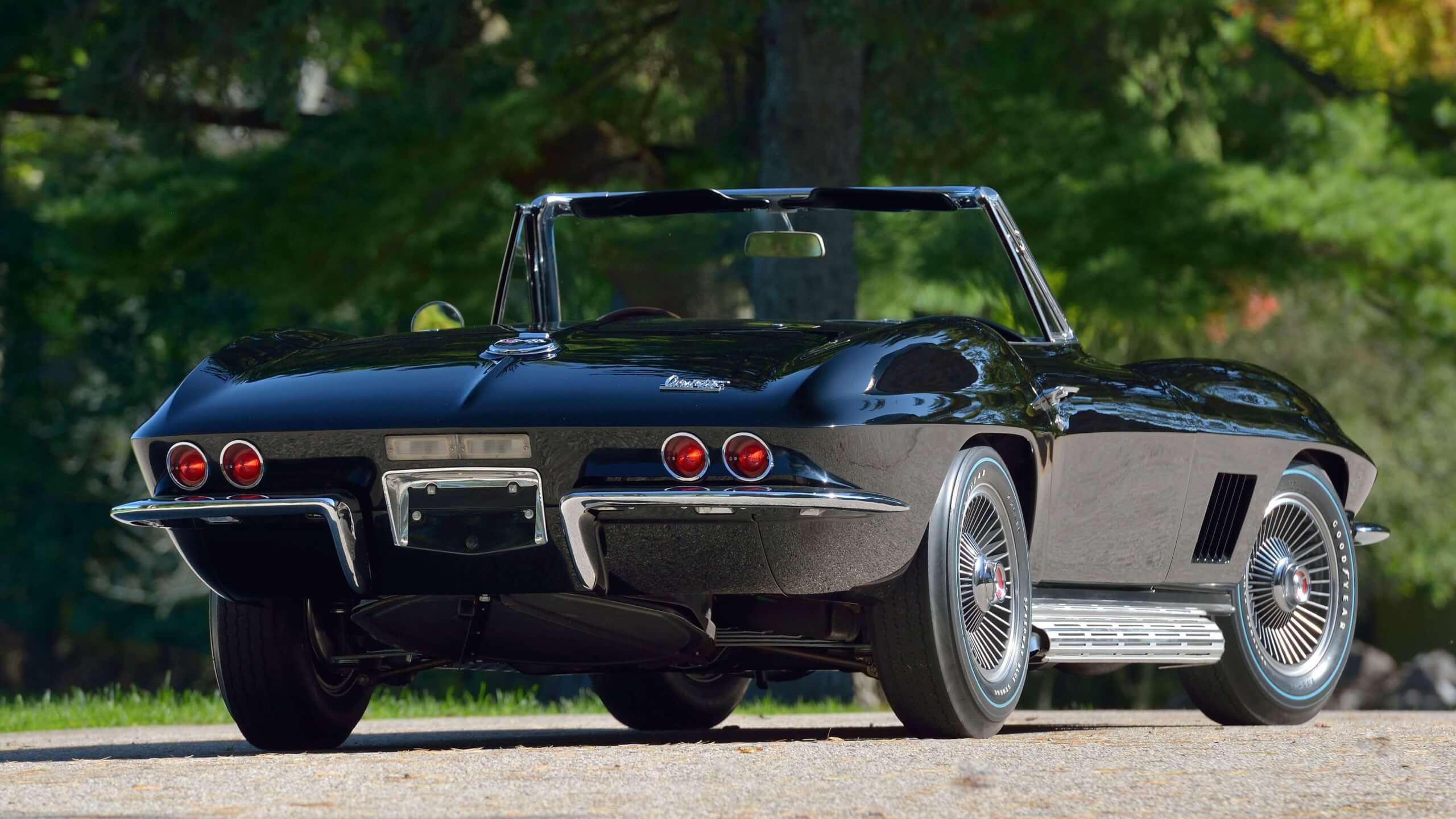 1967 Corvette Convertible - Tuxedo Black - First L88 Corvette