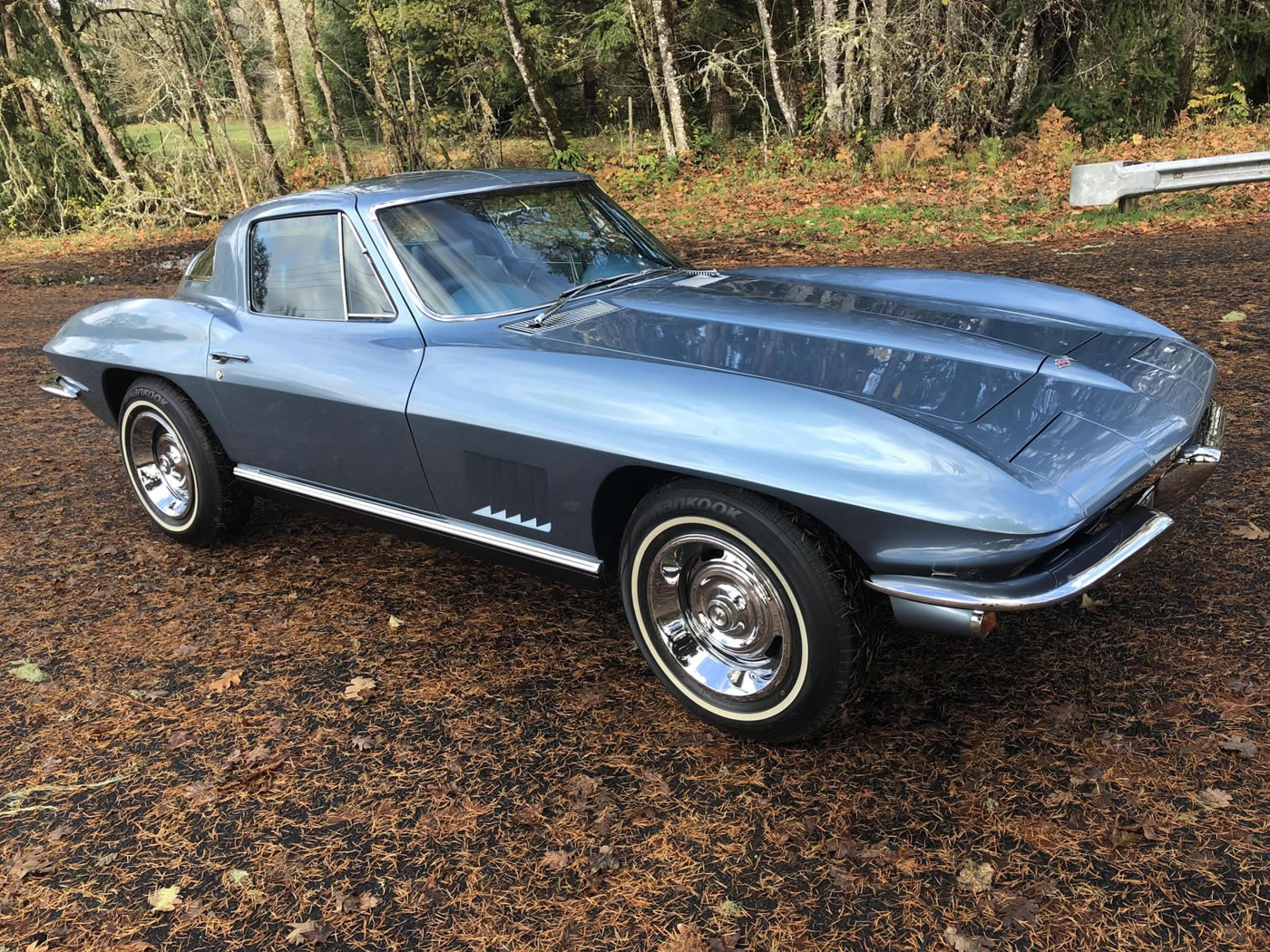 1967 Corvette Coupe 327/300 in Elkhart Blue
