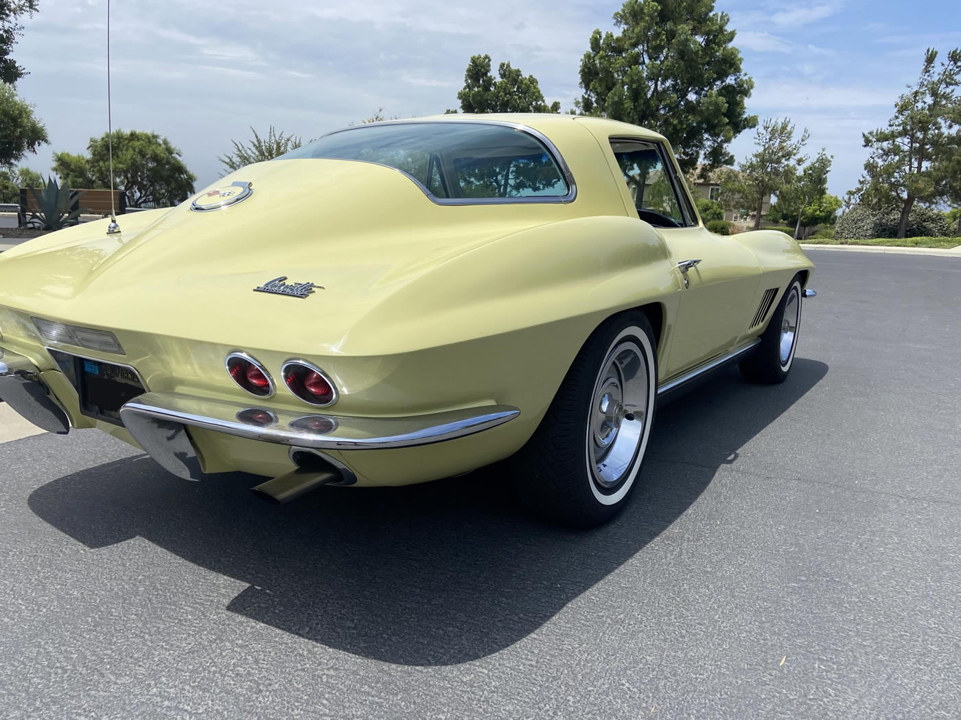 1967 Corvette Coupe L75 327/300 4-Speed in Sunfire Yellow