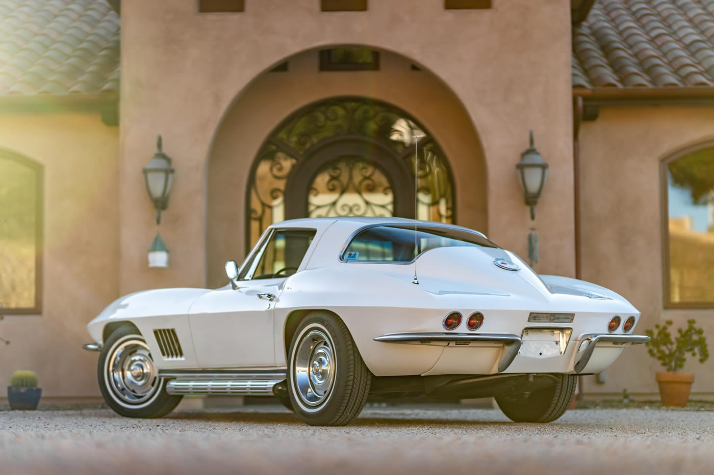 1967 Corvette in Ermine White