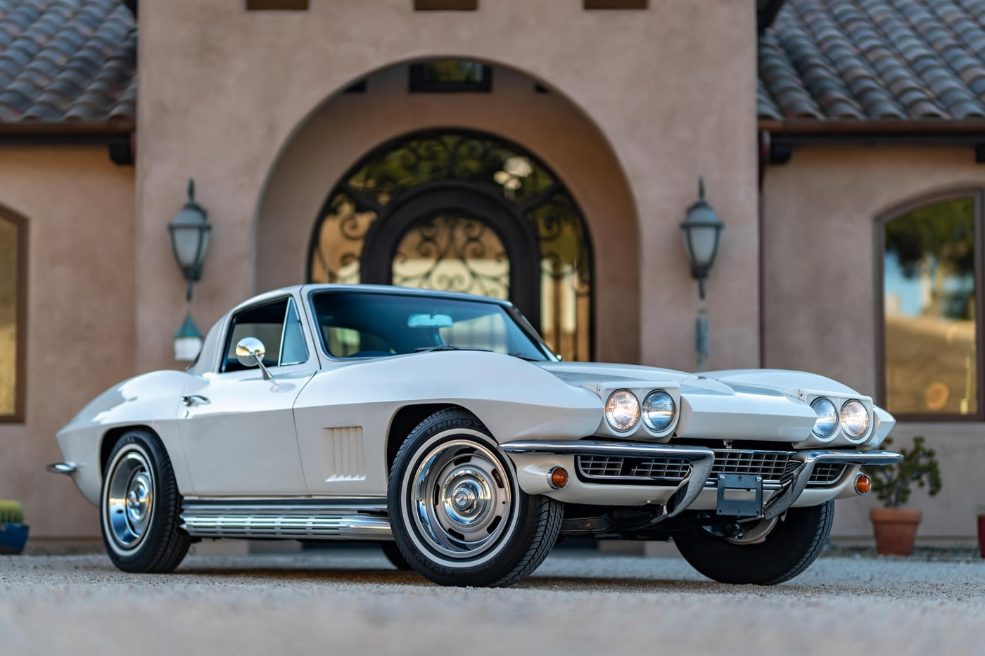 1967 Corvette in Ermine White