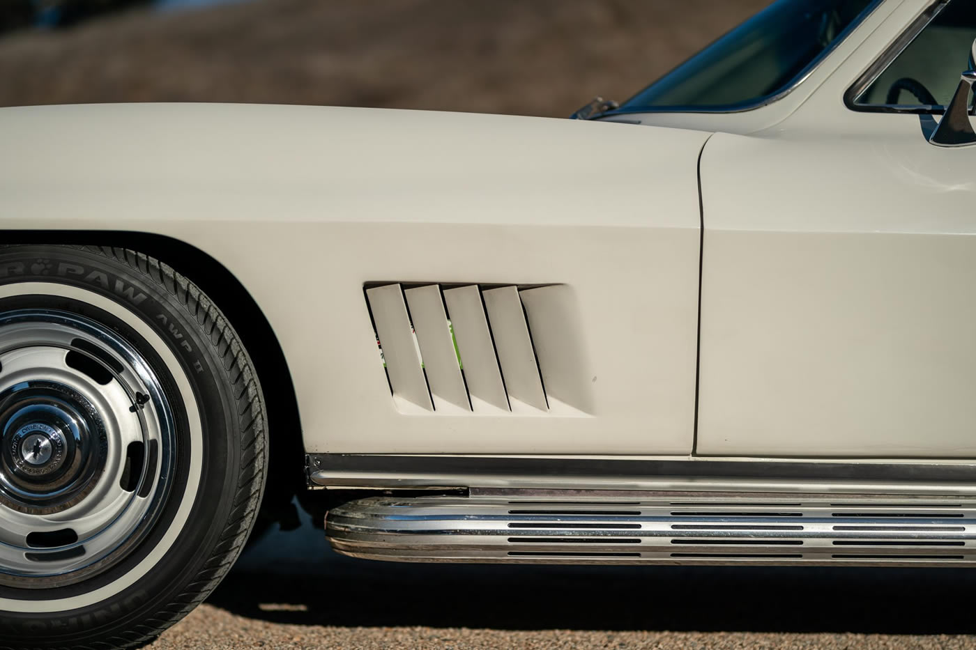 1967 Corvette in Ermine White