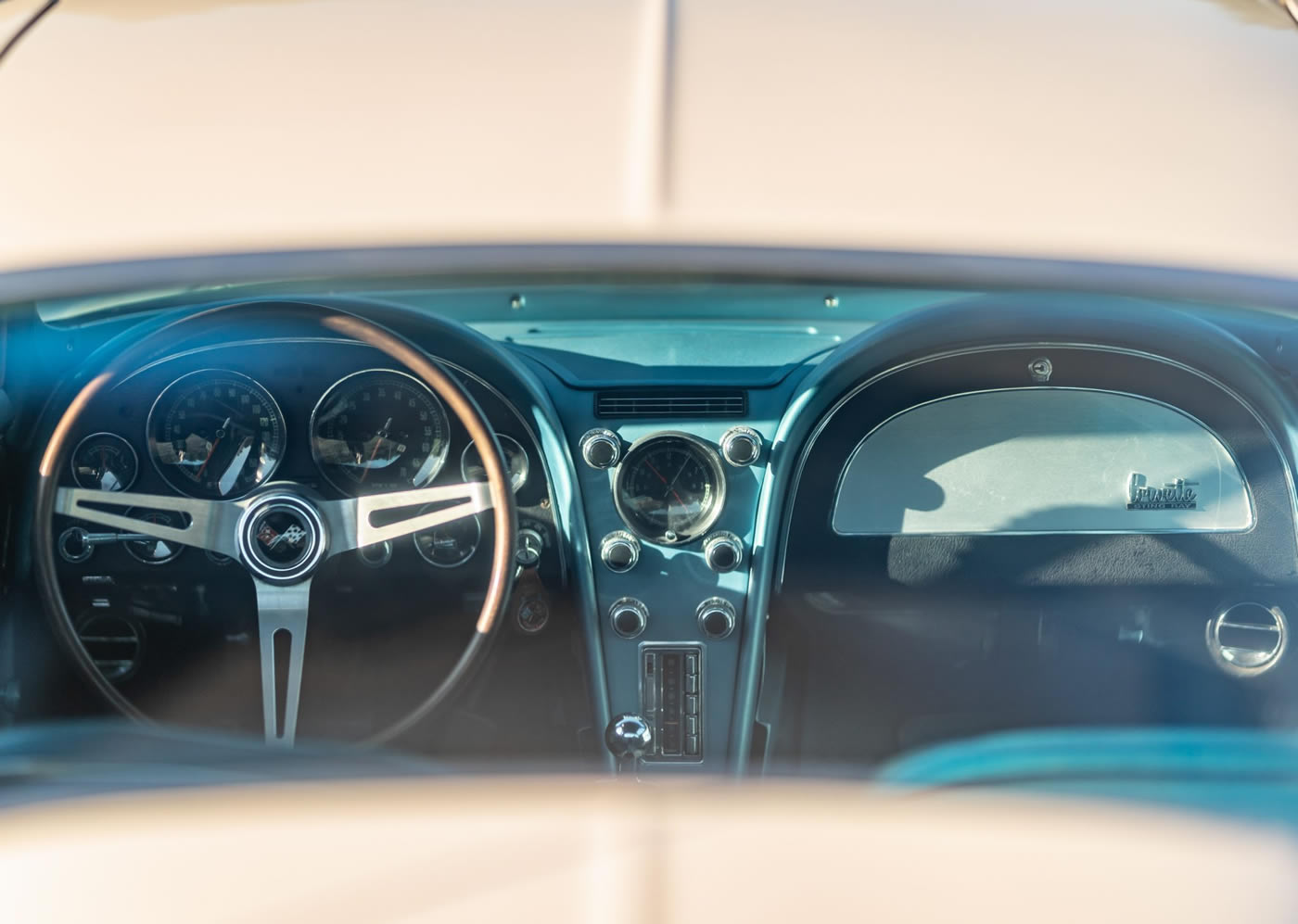 1967 Corvette in Ermine White