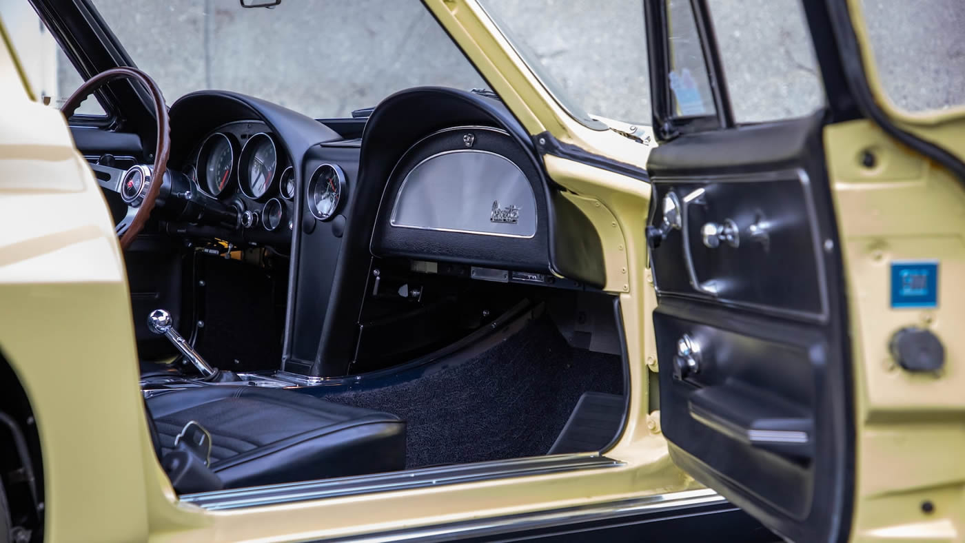 1967 L88 Corvette Coupe in Sunfire Yellow