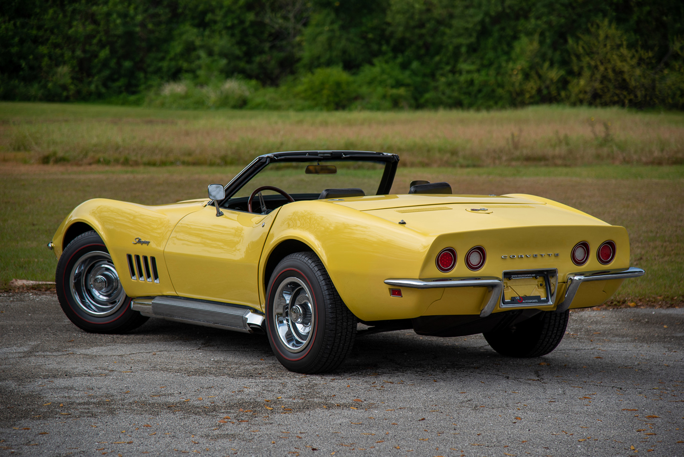 1969 Corvette Convertible in Daytona Yellow