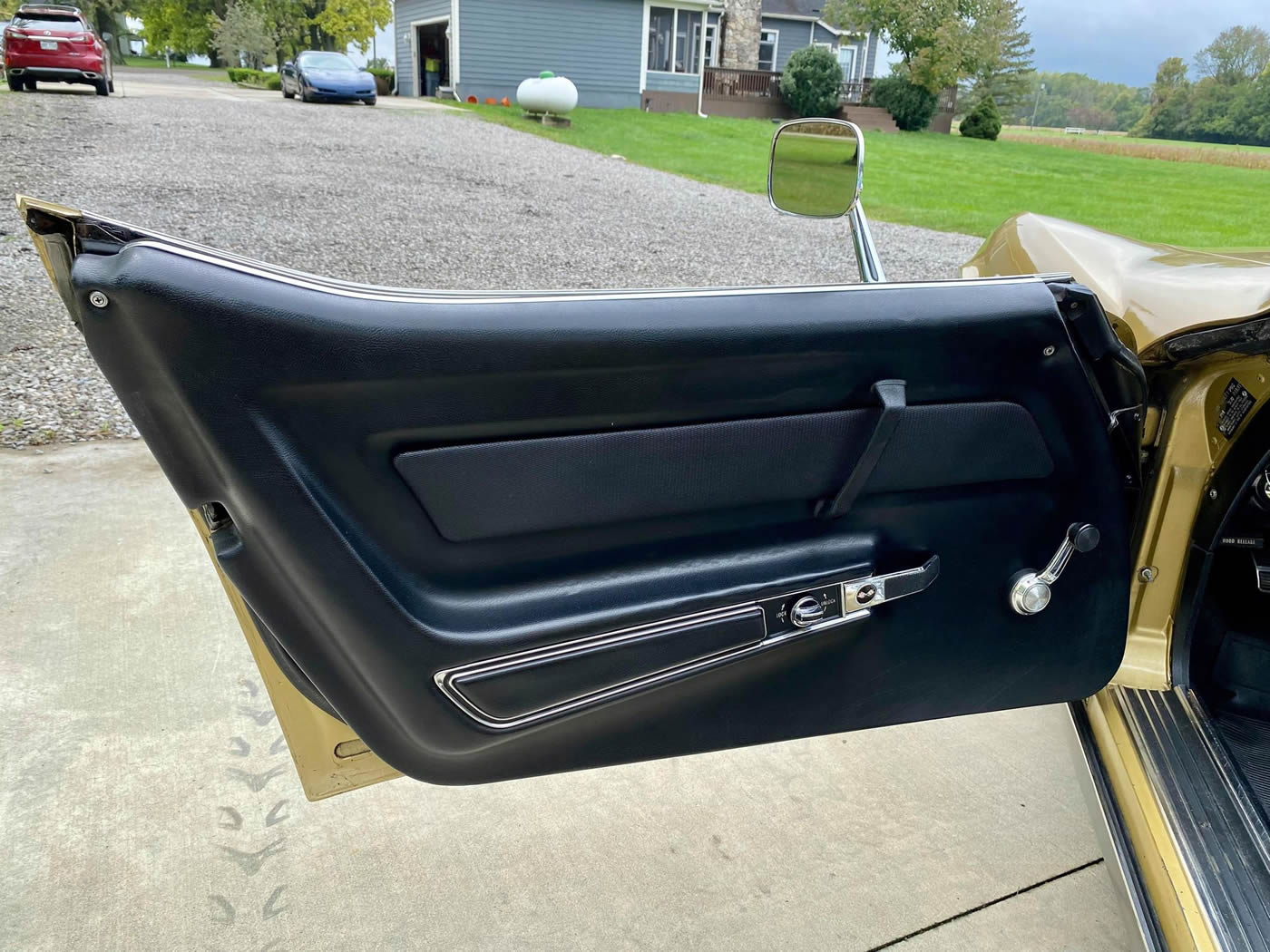 1969 Corvette Convertible in Riverside Gold