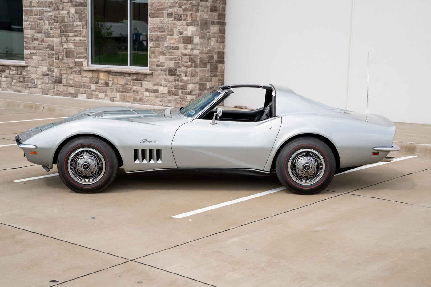 1969 Corvette Coupe L71 427/435 4-Speed in Cortez Silver