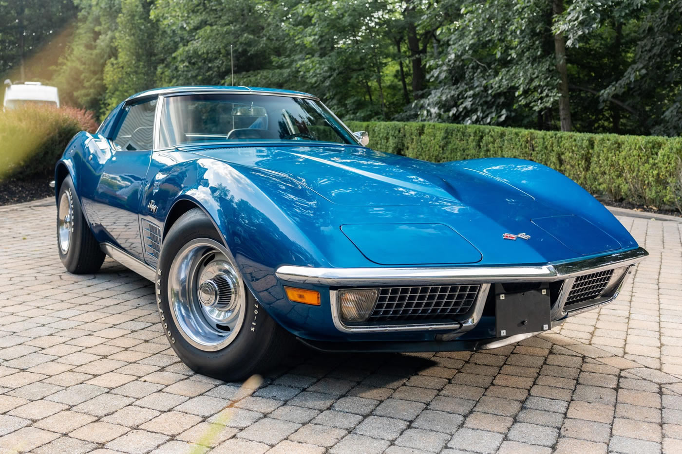 1971 Corvette Coupe in Bridgehampton Blue