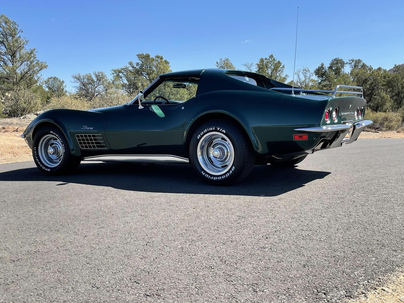 1971 Corvette LT-1 in Brands Hatch Green