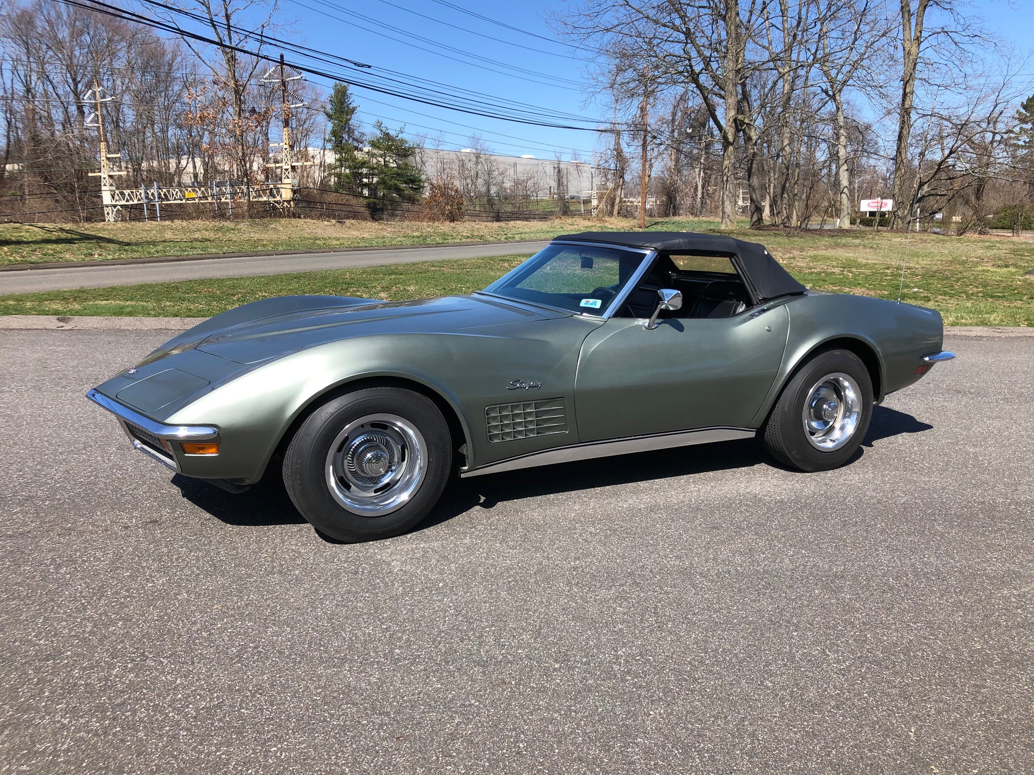 1972 Corvette Convertible in Steel Cities Gray