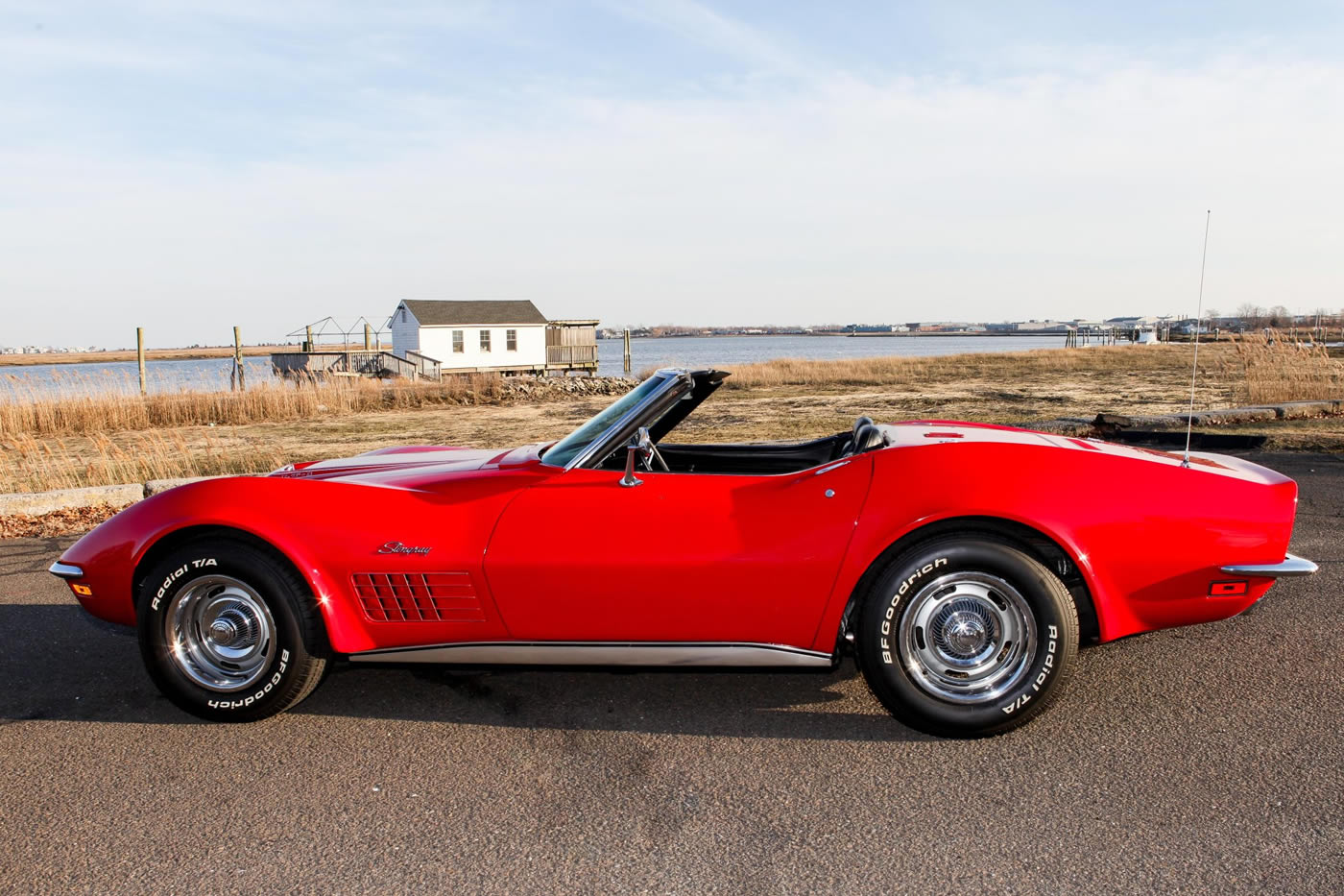1972 Corvette Convertible LT-1 4-Speed in Mille Miglia Red