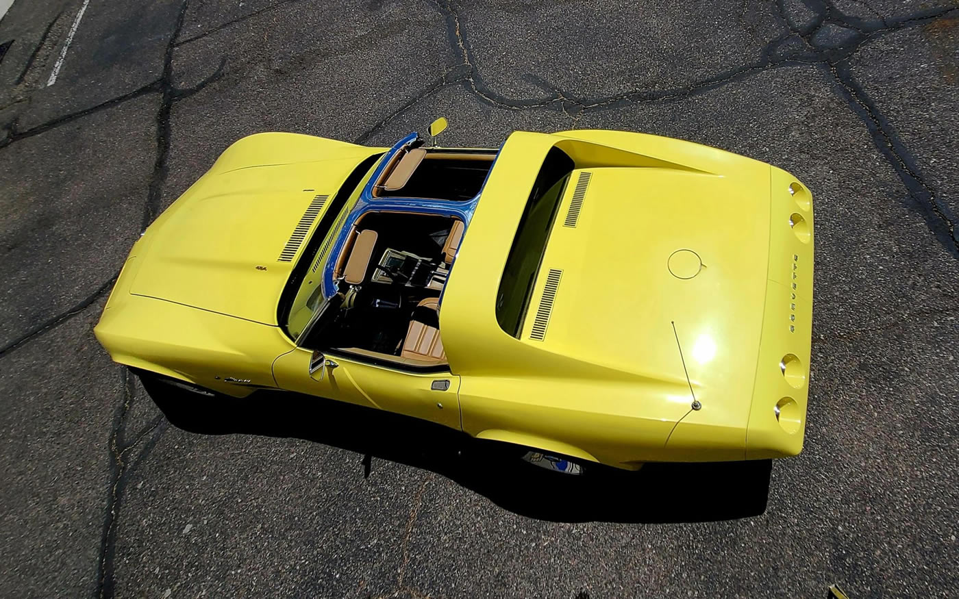 1974 Corvette Coupe 454 in Bright Yellow