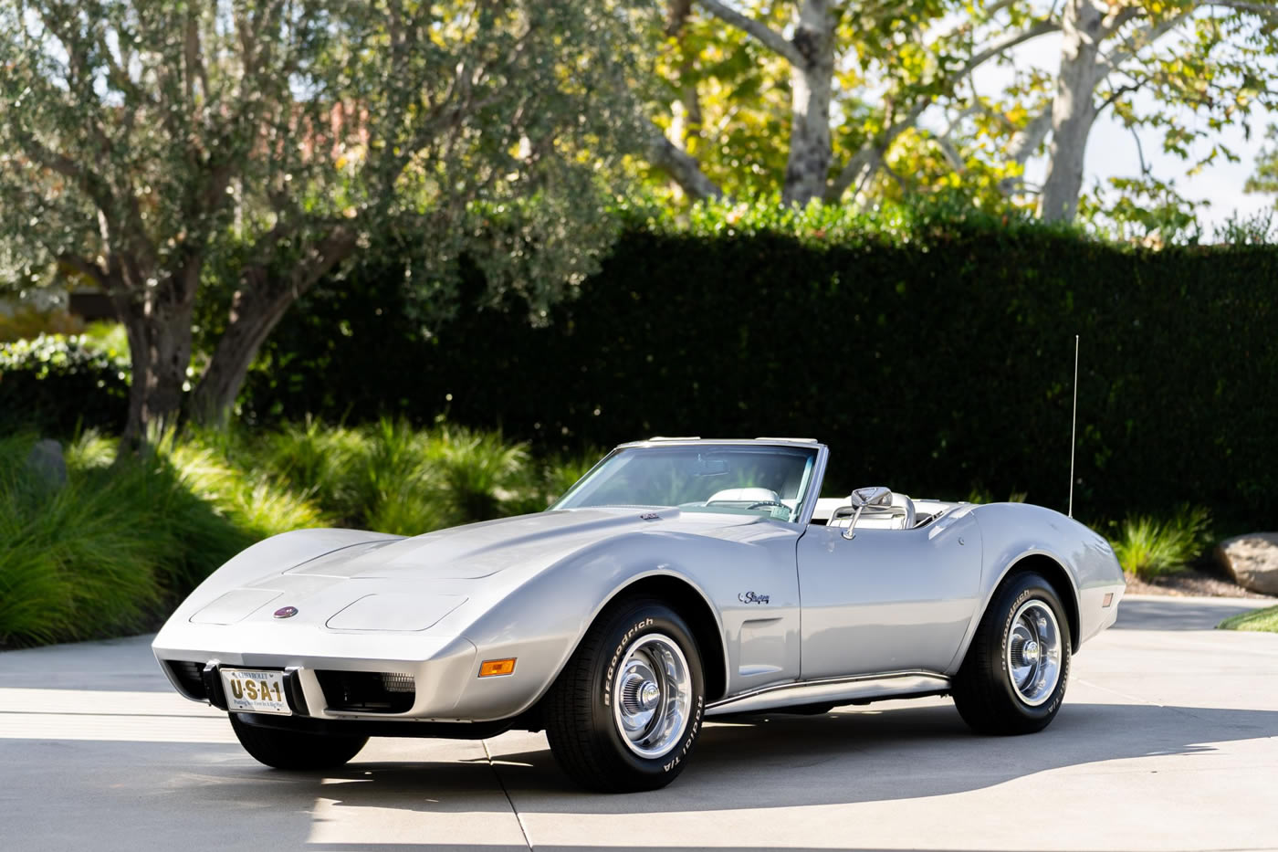 1975 Corvette Convertible L82 in Silver