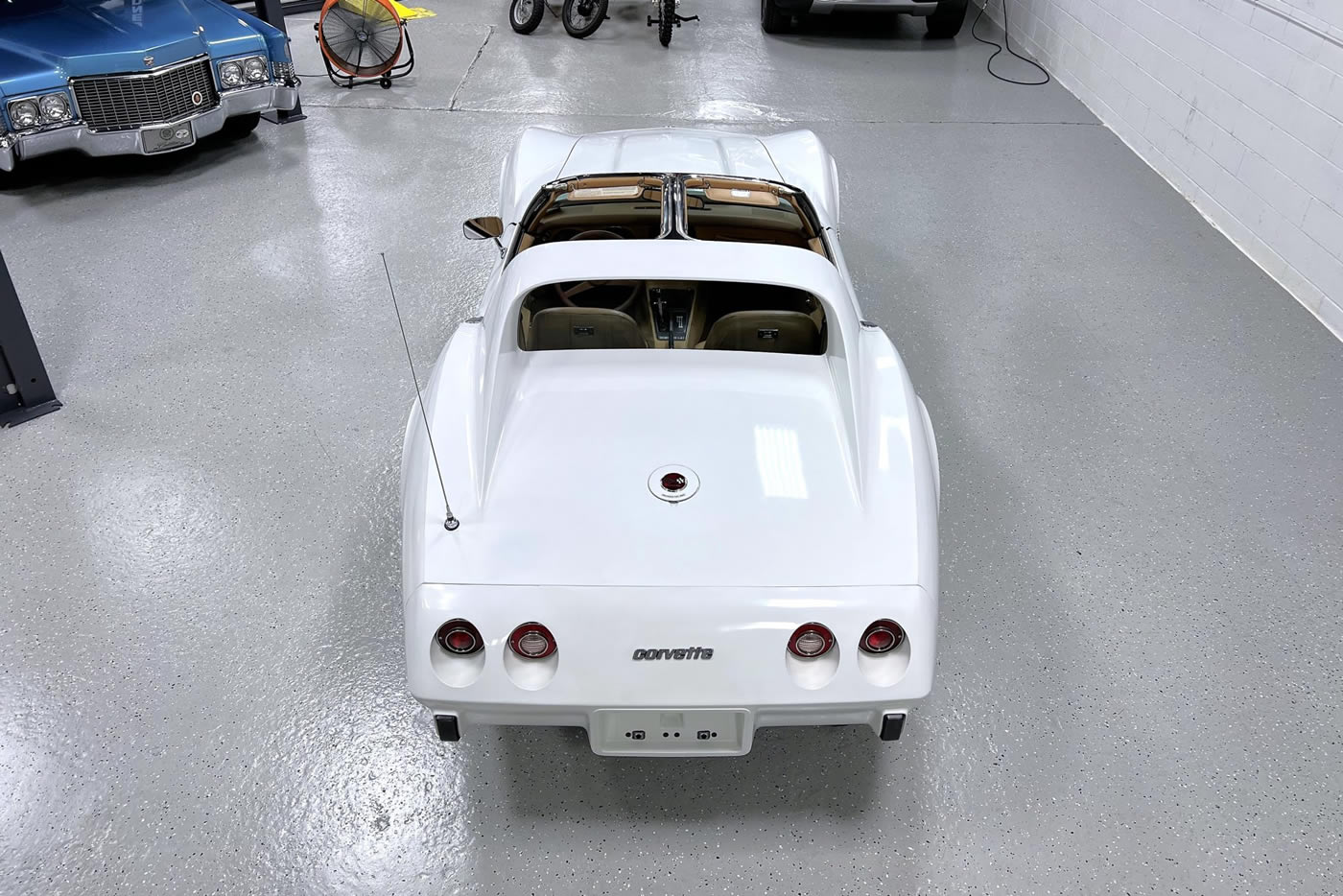 1976 Corvette in Classic White