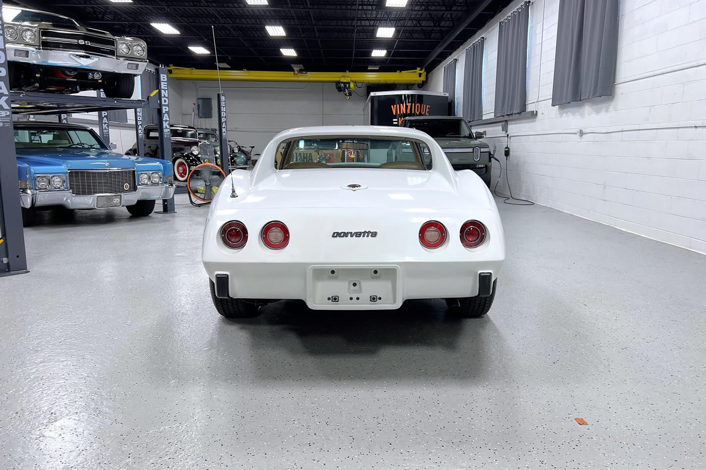 1976 Corvette in Classic White