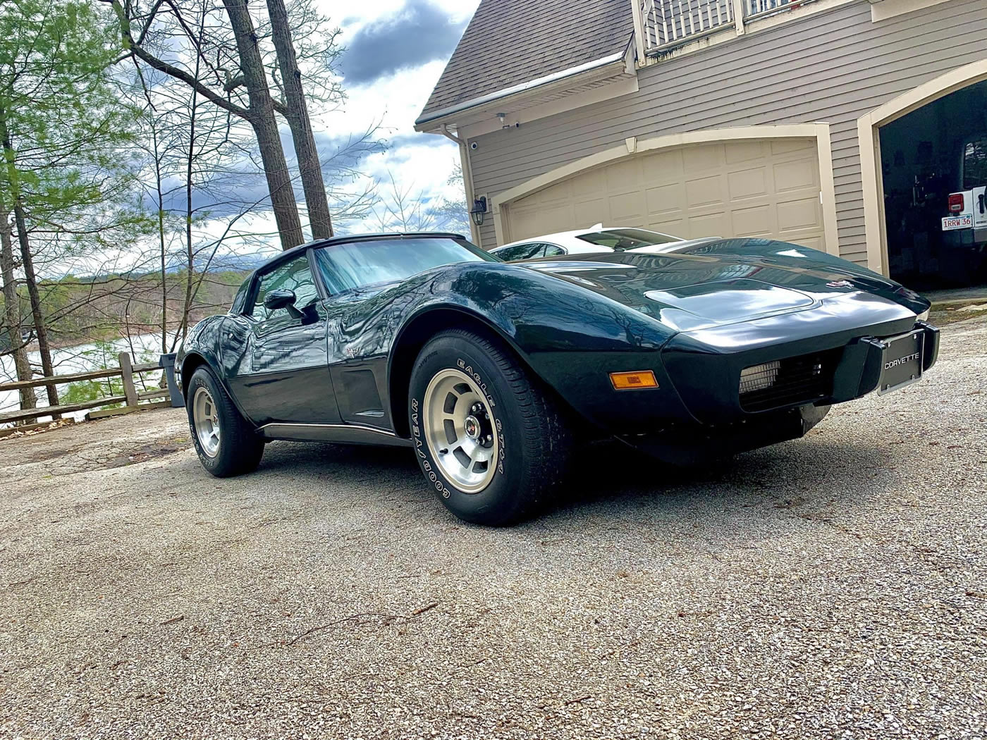 1979 Corvette in Corvette Dark Green