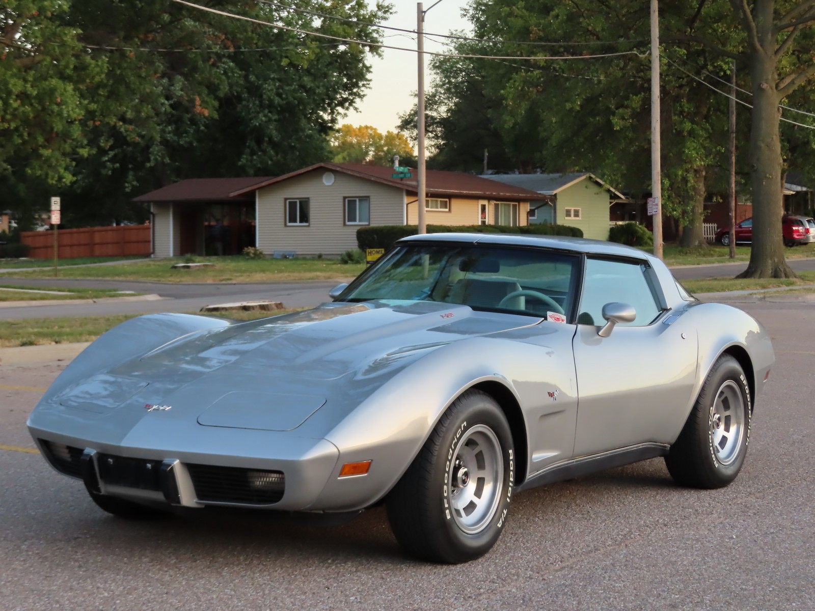 1979 Corvette in Silver with Oyster Interior