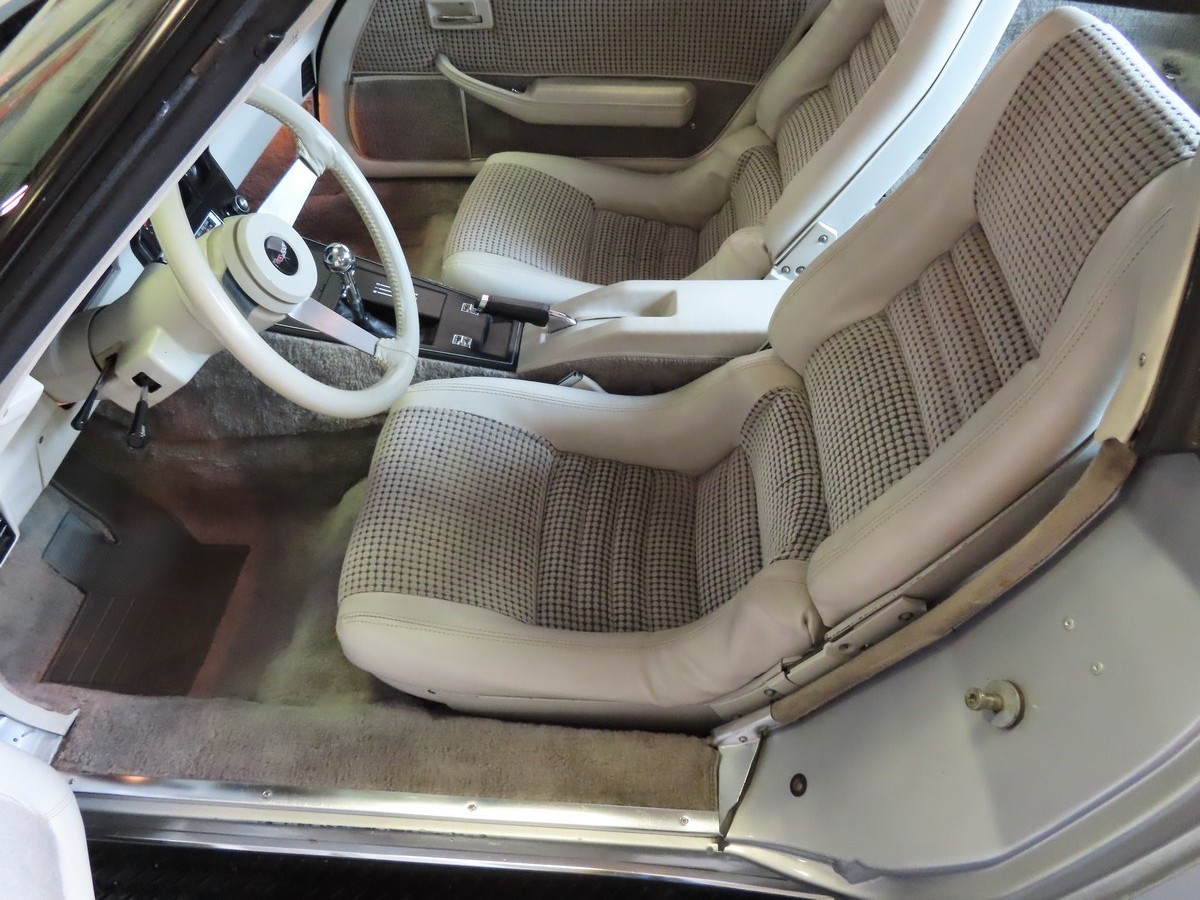 1979 Corvette in Silver with Oyster Interior