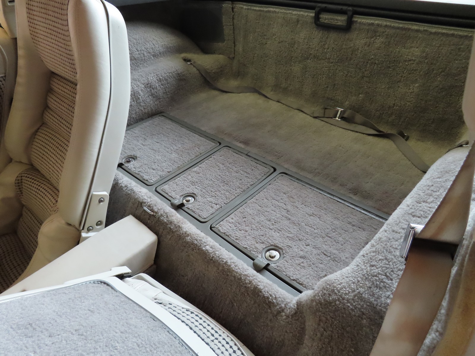 1979 Corvette in Silver with Oyster Interior