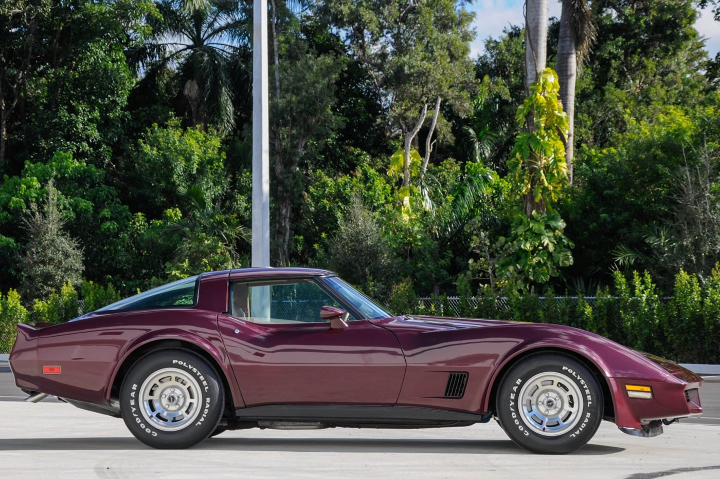 1981 Corvette in Maroon Metallic