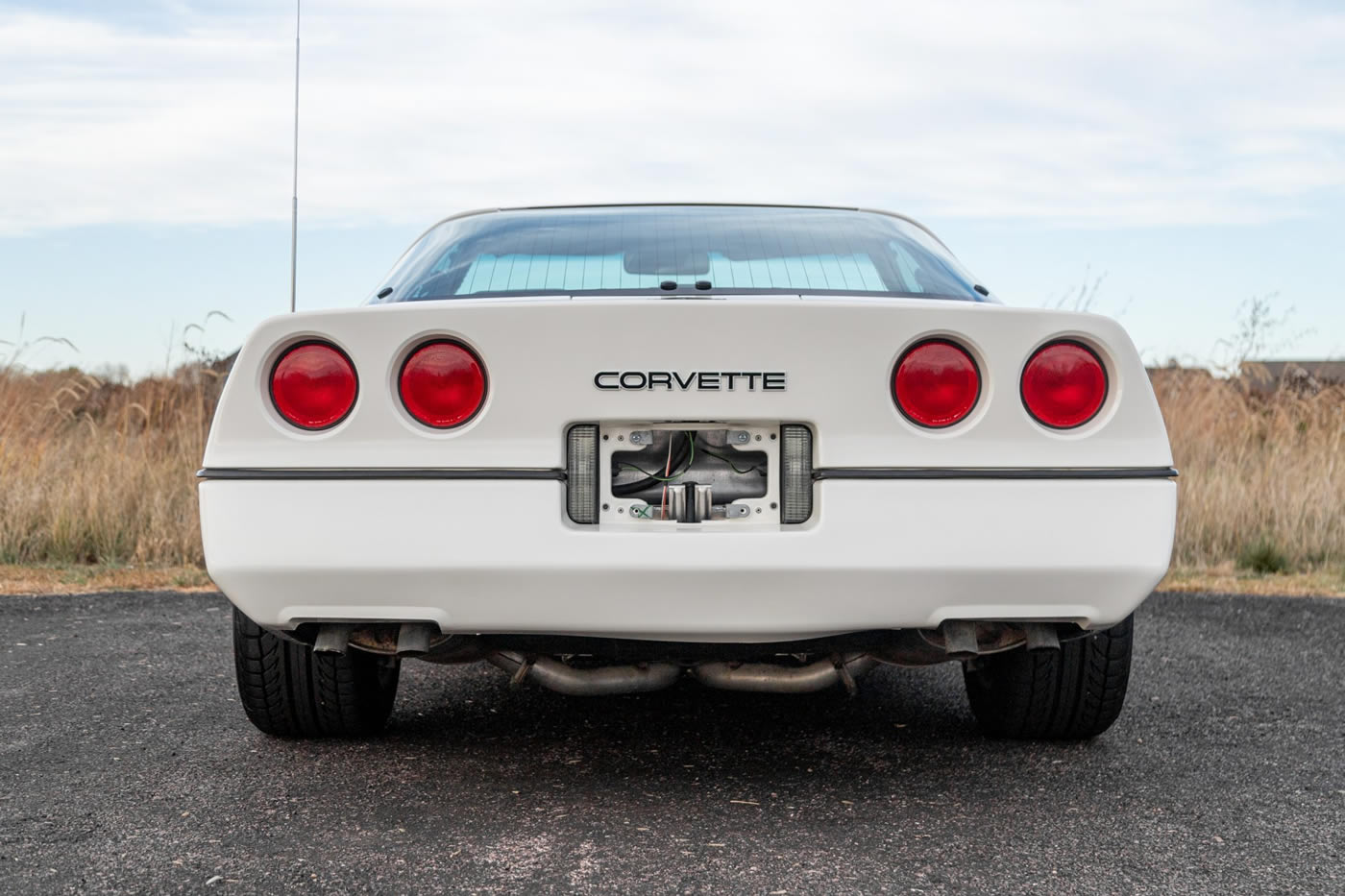 1984 Corvette in White with Carmine Leather