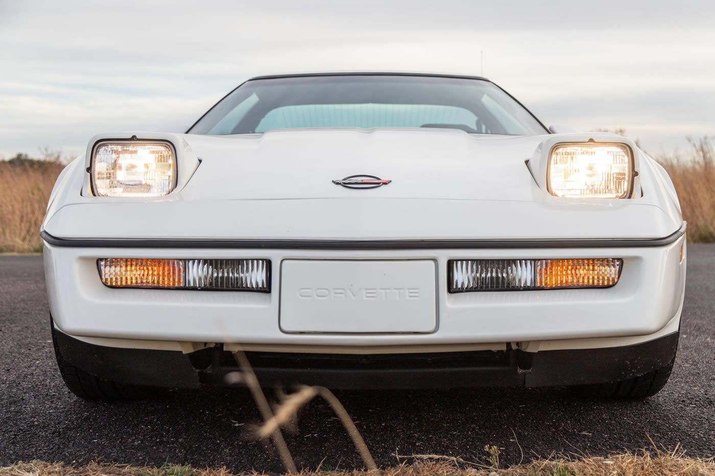 1984 Corvette in White with Carmine Leather