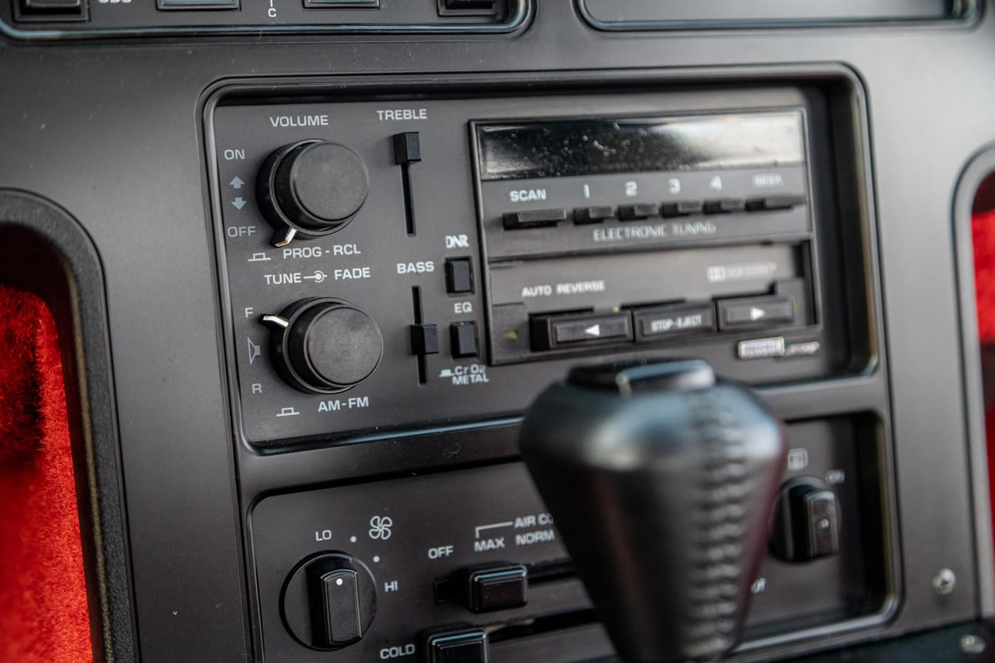 1984 Corvette in White with Carmine Leather