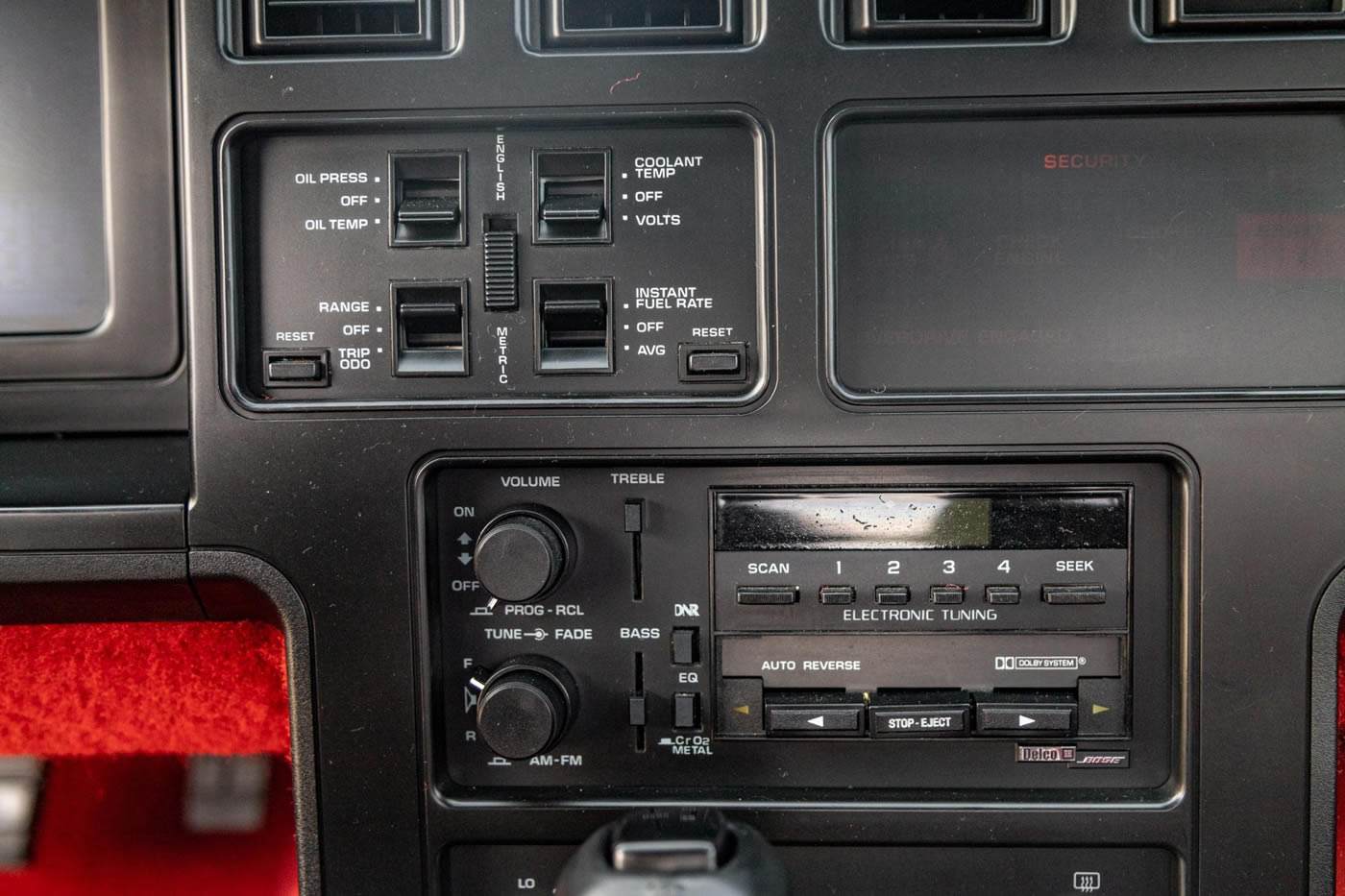 1984 Corvette in White with Carmine Leather