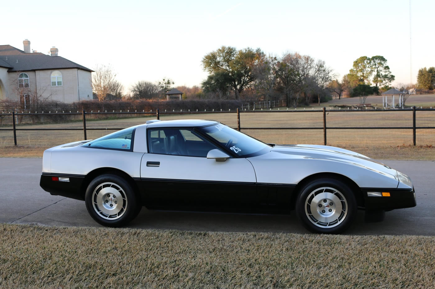 1986 Corvette Malcolm Konner Commemorative Edition - 1G1YY0782G5108293