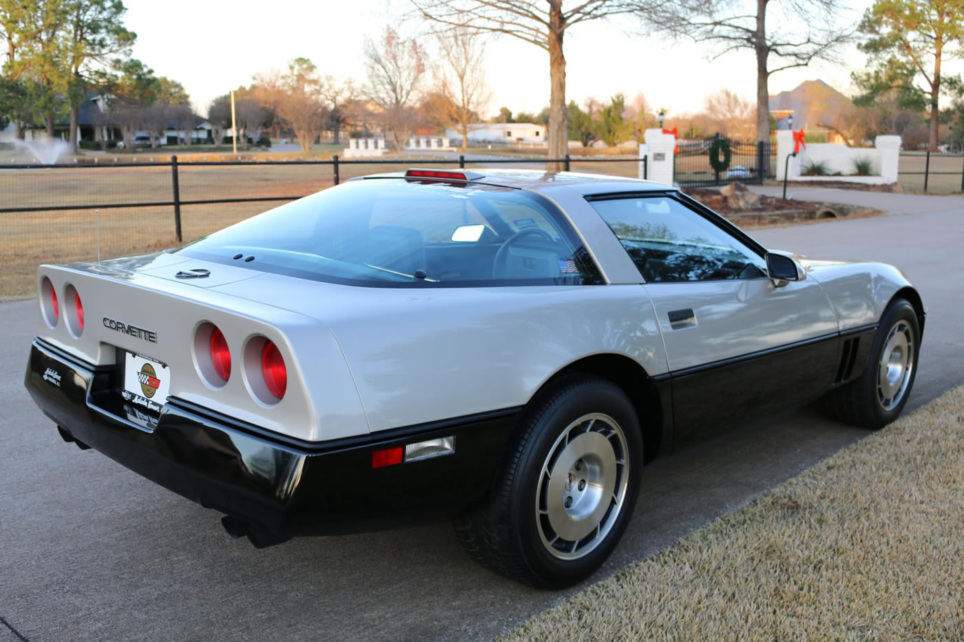 1986 Corvette Malcolm Konner Commemorative Edition - 1G1YY0782G5108293
