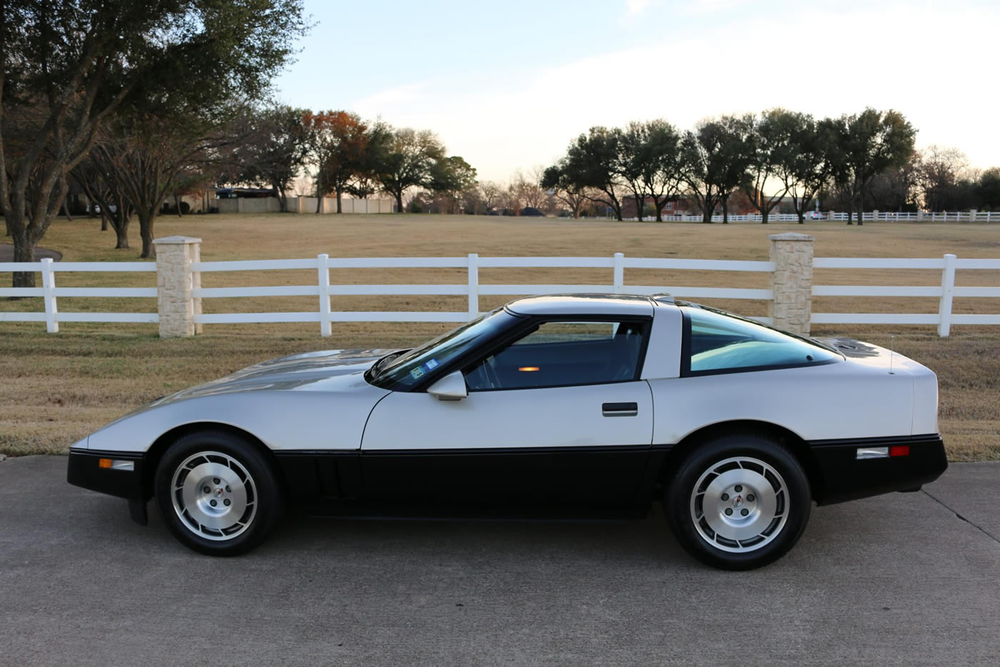 1986 Corvette Malcolm Konner Commemorative Edition - 1G1YY0782G5108293